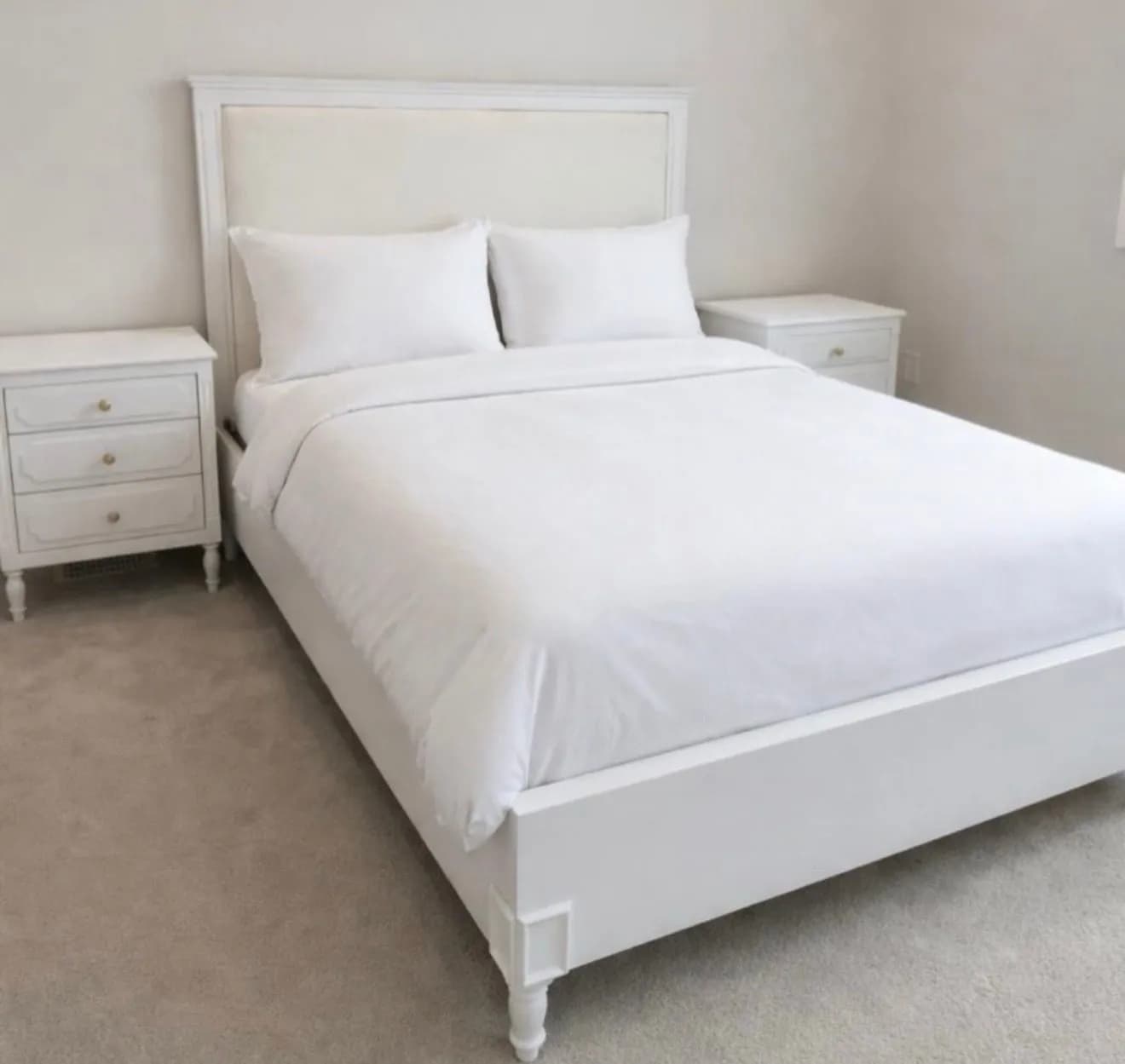 White Stained Maple Bedroom Set